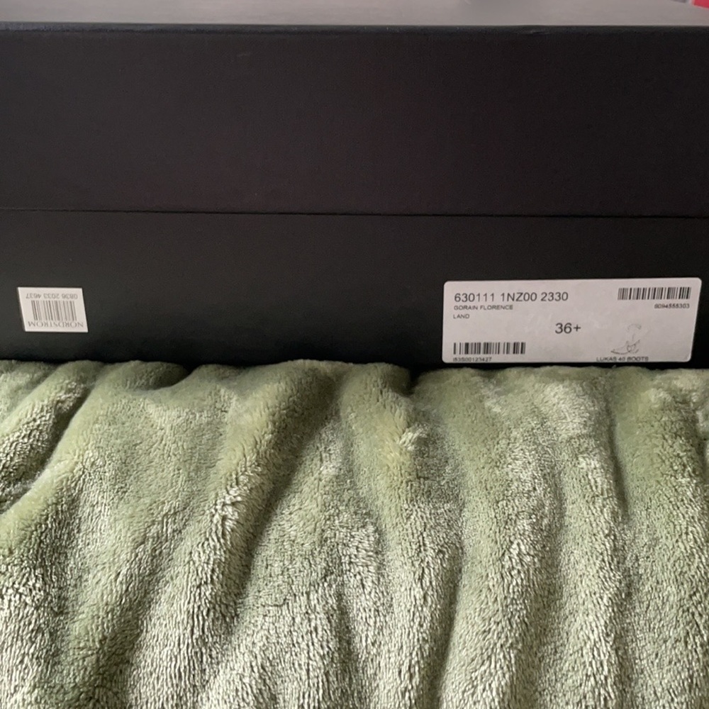Saint Laurent Lukas 40mm Western Boot - Picture 5 of 6